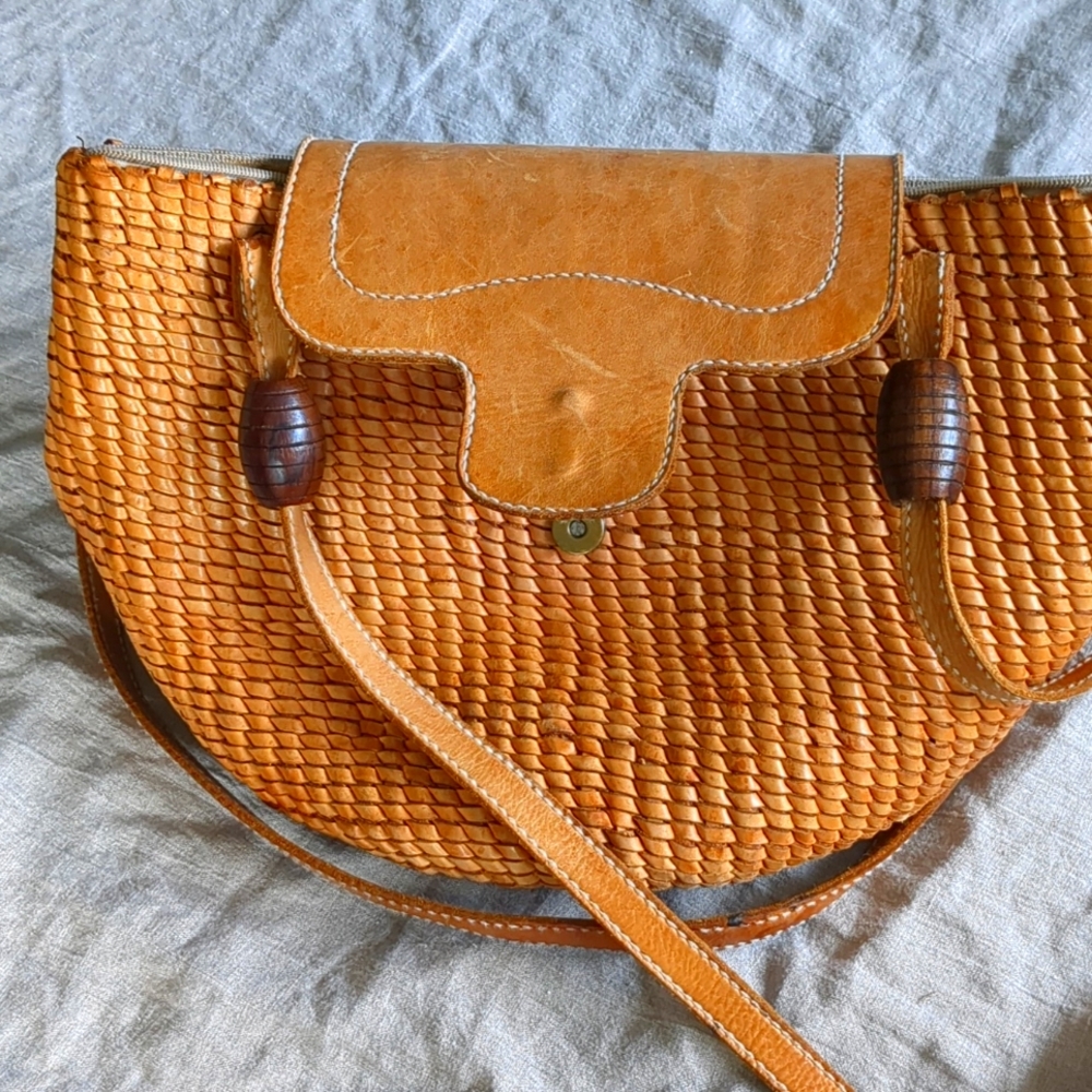 Handmade lined vintage leather "Rattan" weave bag